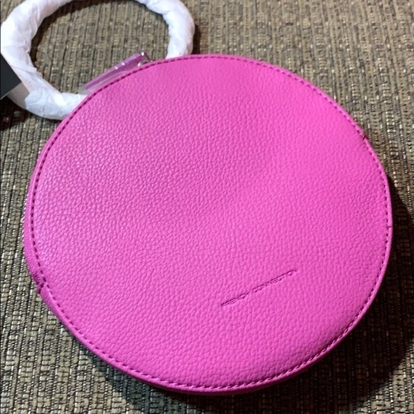 🆕 French Connection Round Ring-Handle Wristlet Bag final mark down - Picture 5 of 5